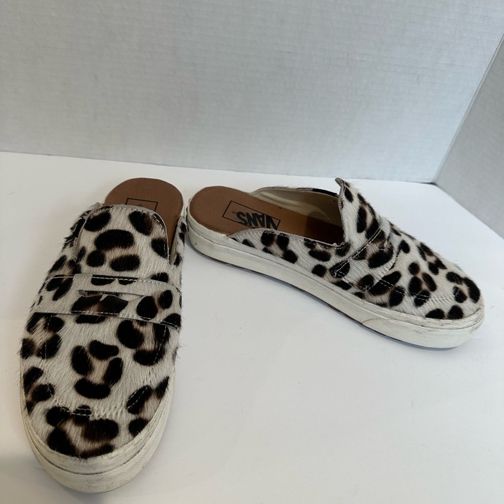 Vans slip on